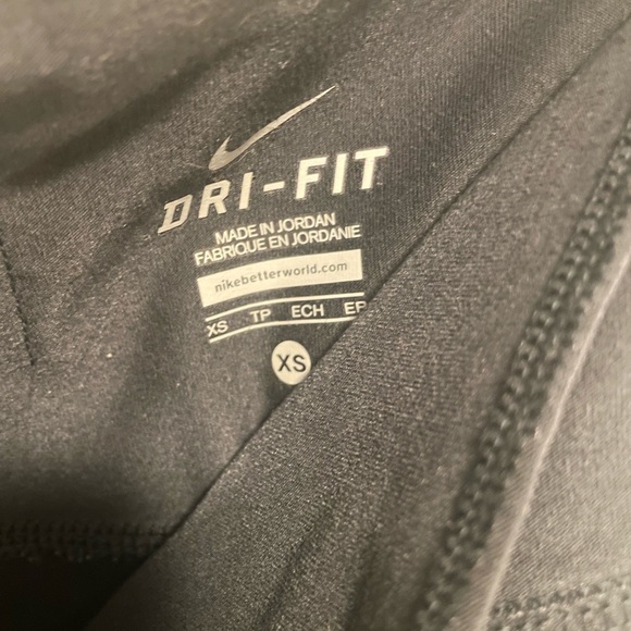 🎅🏼5/$10 Nike Straight Leg Pants - Picture 4 of 4